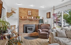 15 VILLAGE SQ, HARRISONBURG, VA 22802