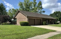 1521 Woodside Drive, Danville, IN 46122