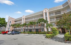 2603 NW 103rd Avenue, Sunrise, FL 33322