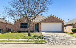 1860 Barton Springs Drive, Little Elm, TX 75068