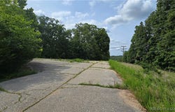 Oddo Drive lot: 1, Sunrise Beach, MO 65079