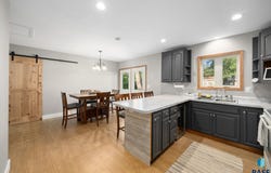 603 S Bartlett St, Canton, SD 57013