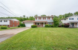 206 Bonnie St, Rostraver, PA 15012