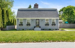 12 Highview Avenue, Warren, RI 02885