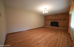 160 Rector Drive, Harrogate, TN 37752
