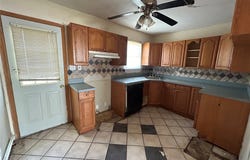 7 Seacliff Road, Sound Beach, NY 11789