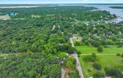 410 Pleasure Land Road, Gun Barrel City, TX 75156