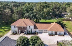 457 Boone Ln, Fairhope, AL 36532