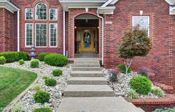 9007 Hi View Ln, Louisville, KY 40272