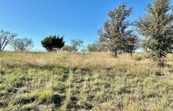2040 Hidden Bluff Drive, Aledo, TX 76008