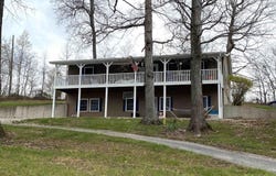 13147 E Hobbieville Road, Springville, IN 47462