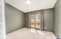 3105 N Fiero Pl, Sioux Falls, SD 57104