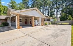 824 Hickory Ridge Road SW, Lilburn, GA 30047