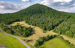 80A BLAIRS VALLEY RD, MERCERSBURG, PA 17236