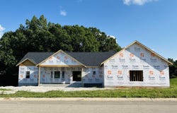 107 Stone Crest Drive, Bedford, IN 47421