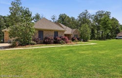736 Clover Ridge Way, Brandon, MS 39047