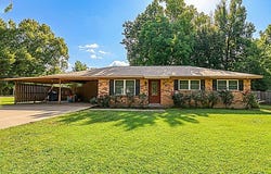 201 Arkansas, Huntington, TX 75949