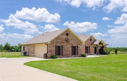 2043 benton ln, Greenville, TX 75401