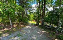 3863 Crockett's Cove Rd., Wytheville, VA 24382