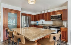 95-060 Waikalani Drive, Honolulu, HI 96789