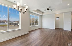 3527 S PEARCE FARM Ln, West Valley City, UT 84128