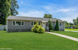 325 Yorktown Drive, Forked River, NJ 08731
