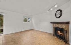 20050 SNOWDROP Ct, WestLinn, OR 97068
