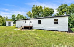 295 Shaw Road, Casnovia, MI 49318