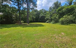 404 Lakeview Drive, Mobile, AL 36695