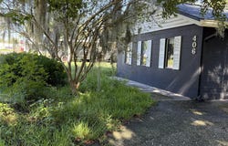 406 E YOUNG Street, PLANT CITY, FL 33563