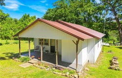 464220 E 888 RD, Stilwell, OK 74960