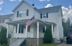 213 Ash Boulevard, Vandling, PA 18421