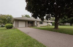 1141 Summer Street, Roseville, MN 55113