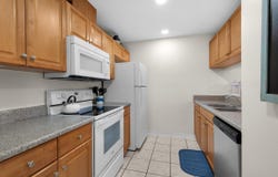 8443 Gulf Boulevard, Navarre, FL 32566