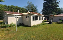 1725 County Road 633, Grawn, MI 49637