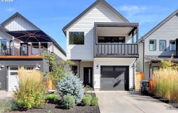1909 ELKHORN DR, Eugene, OR 97408