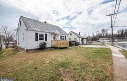2015 DUTTON MILL Road, ASTON, PA 19014
