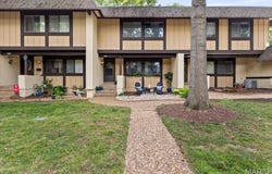 1387 Hampton Road, St Peters, MO 63303