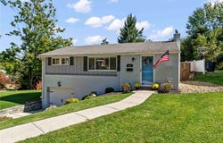 128 Winifred Dr, Pleasant Hills, PA 15236