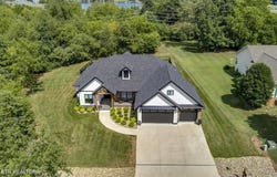 205 Tommotley Dr., Loudon, TN 37774