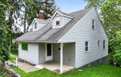 876 Sylvan Avenue, N Versailles, PA 15137