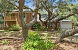 1555 Oak Shore Dr, Gulf Breeze, FL 32563
