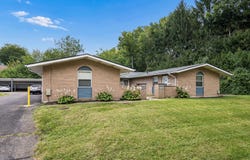 2400-2406 Red Coach Drive, Springfield, OH 45503