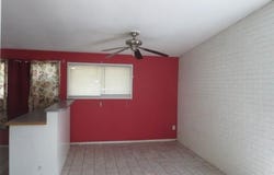 1206 NE 67th Street, Gladstone, MO 64118