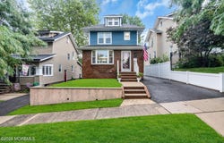 247 Post Avenue, Lyndhurst, NJ 07071