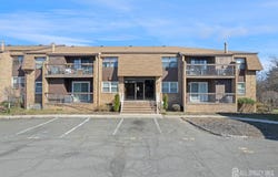 529 Sharon Garden Court, Woodbridge Proper, NJ 07095