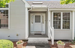 5 Rail Way, Hollis, NH 03049