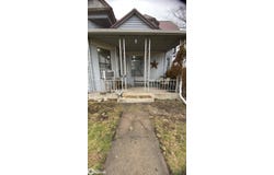 209 E Main Street, Pulaski, IA 52584