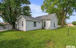 58 Lemon Street, Tipton, IA 52772