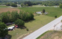 7743 Smithville Hwy, SPARTA, TN 38583